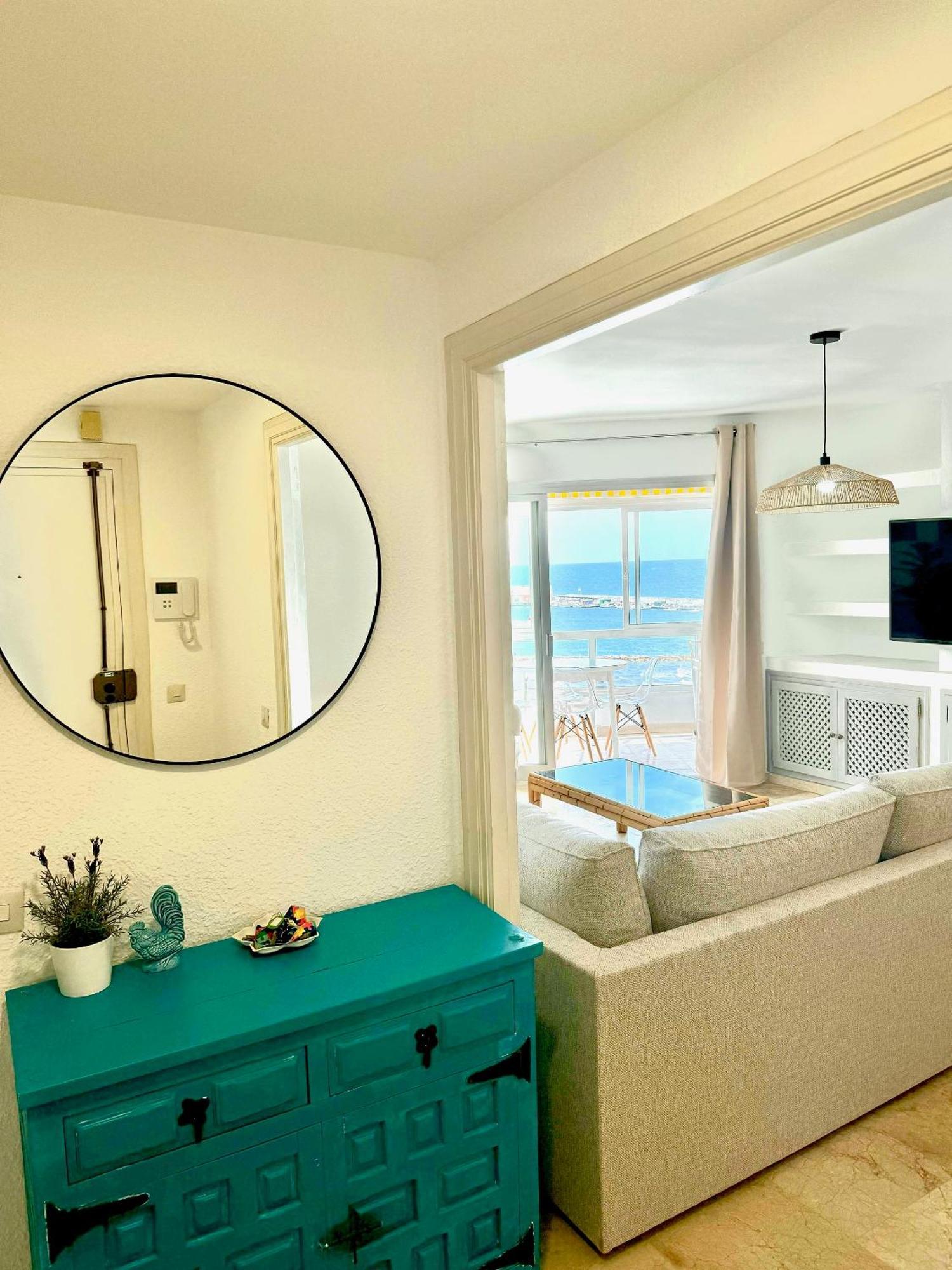 Apartament In Front Of Sea & Center Marbella Zewnętrze zdjęcie