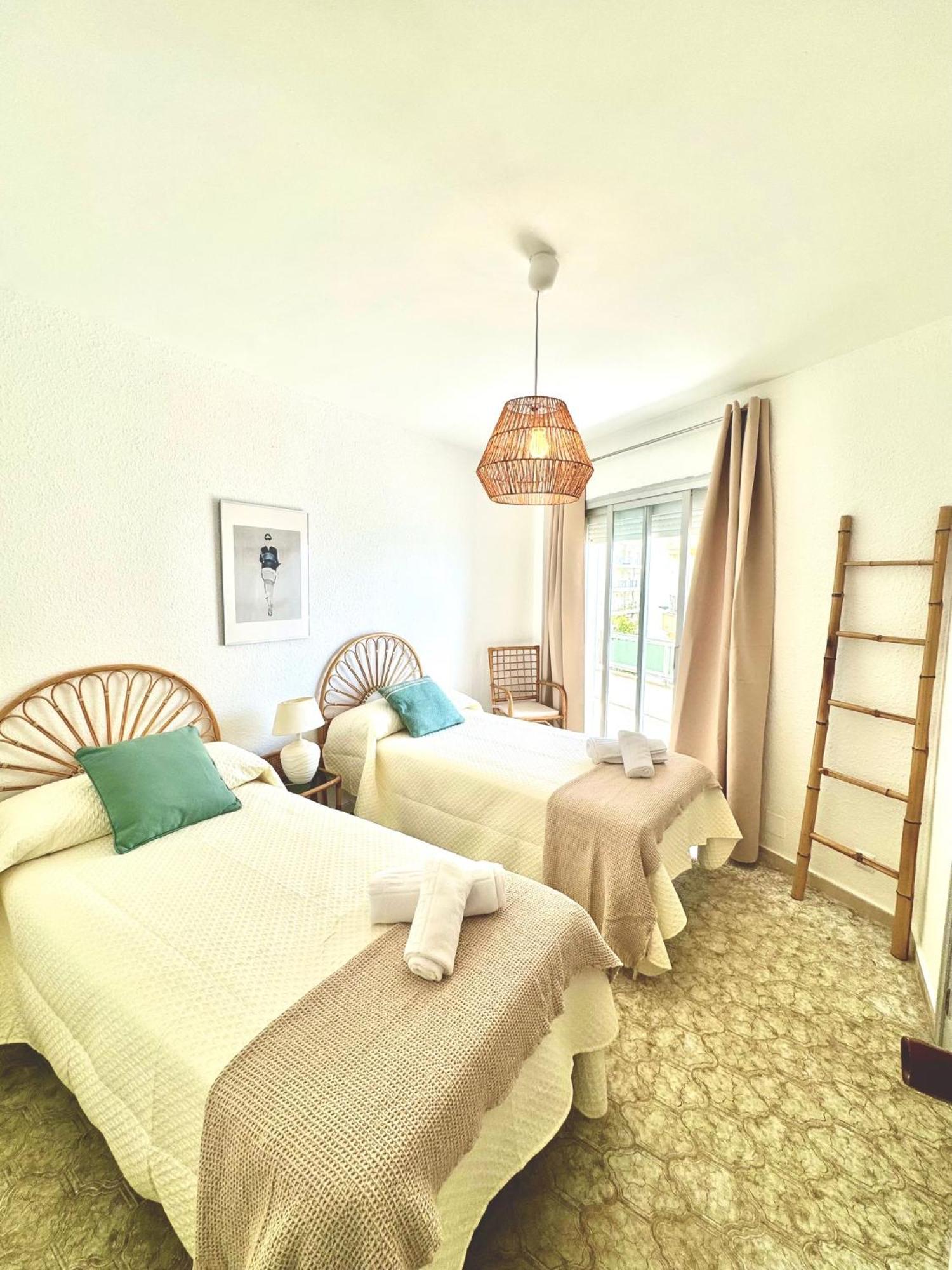 Apartament In Front Of Sea & Center Marbella Zewnętrze zdjęcie